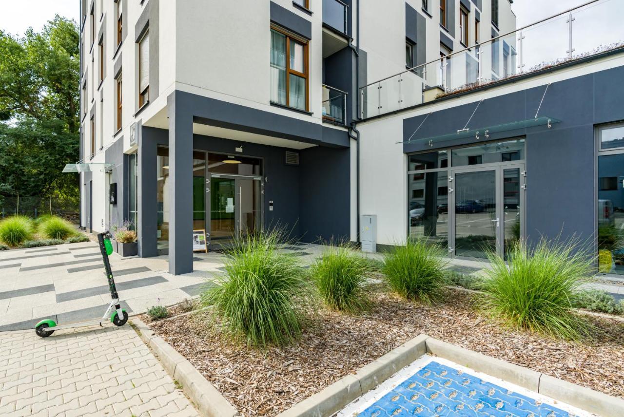 Warta Residence Apartments By Noclegi Renters Poznan Ngoại thất bức ảnh
