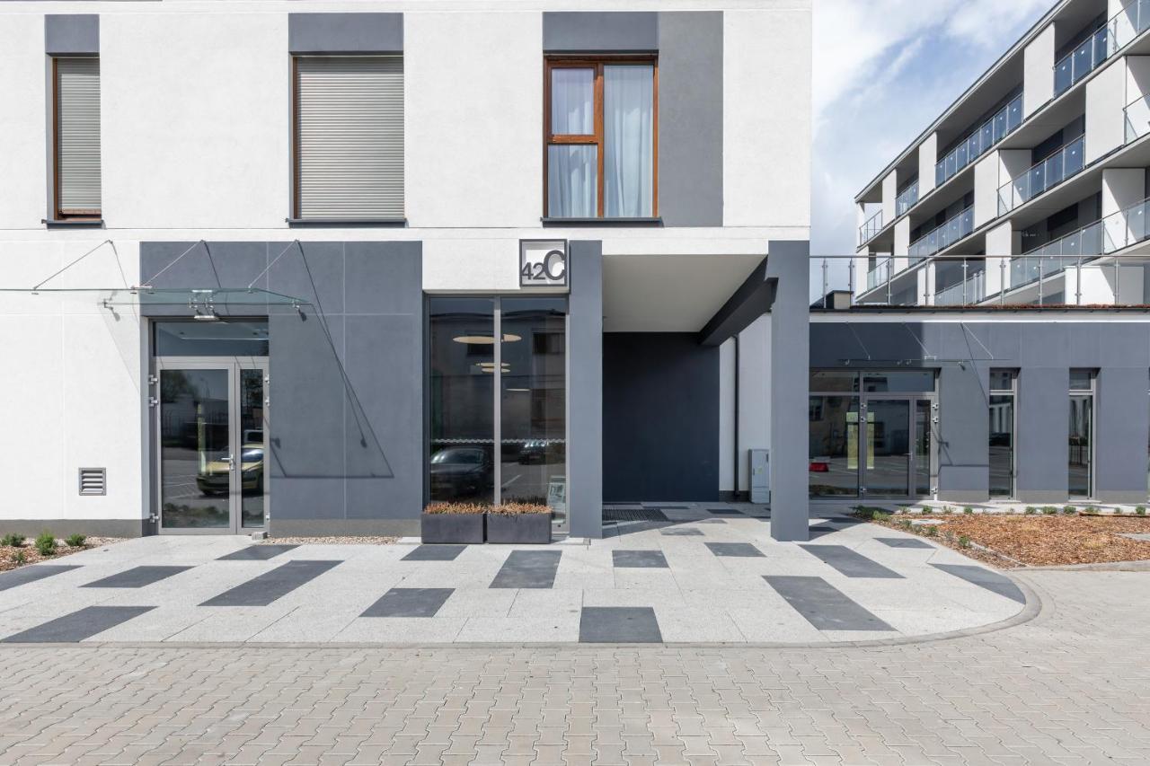 Warta Residence Apartments By Noclegi Renters Poznan Ngoại thất bức ảnh